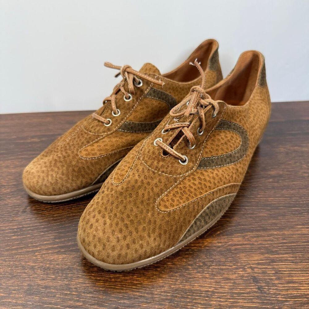 Chiarini Women’s lace up tan leather suede shoe size 9 insole 10”